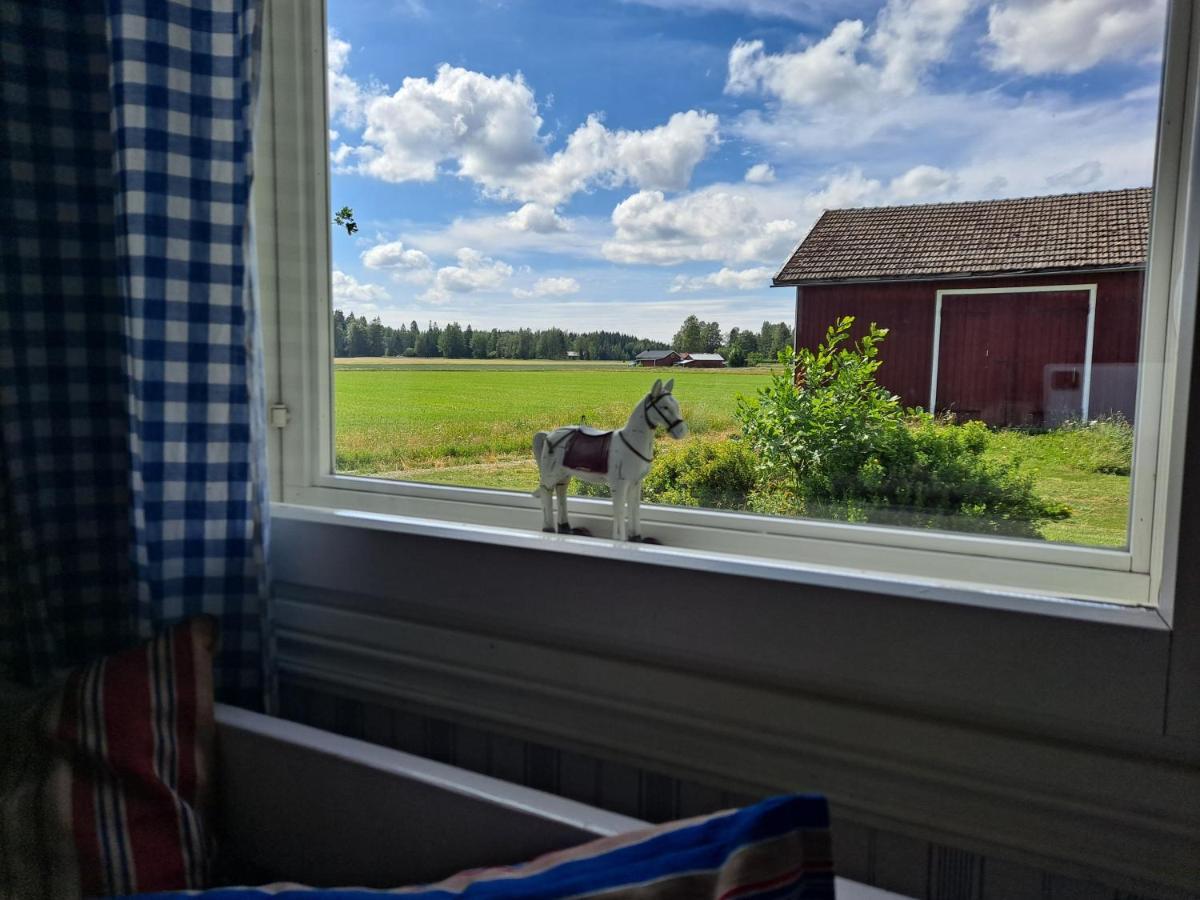 Levomaeki Farm Cottages Ypaja Bagian luar foto