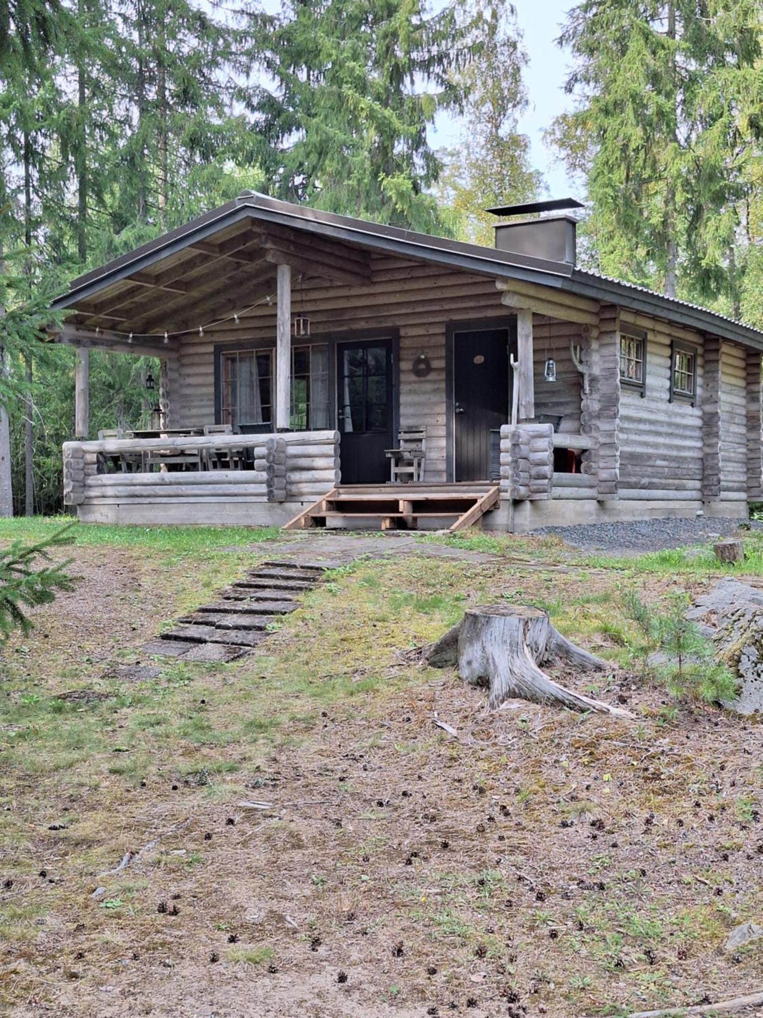 Levomaeki Farm Cottages Ypaja Ruang foto